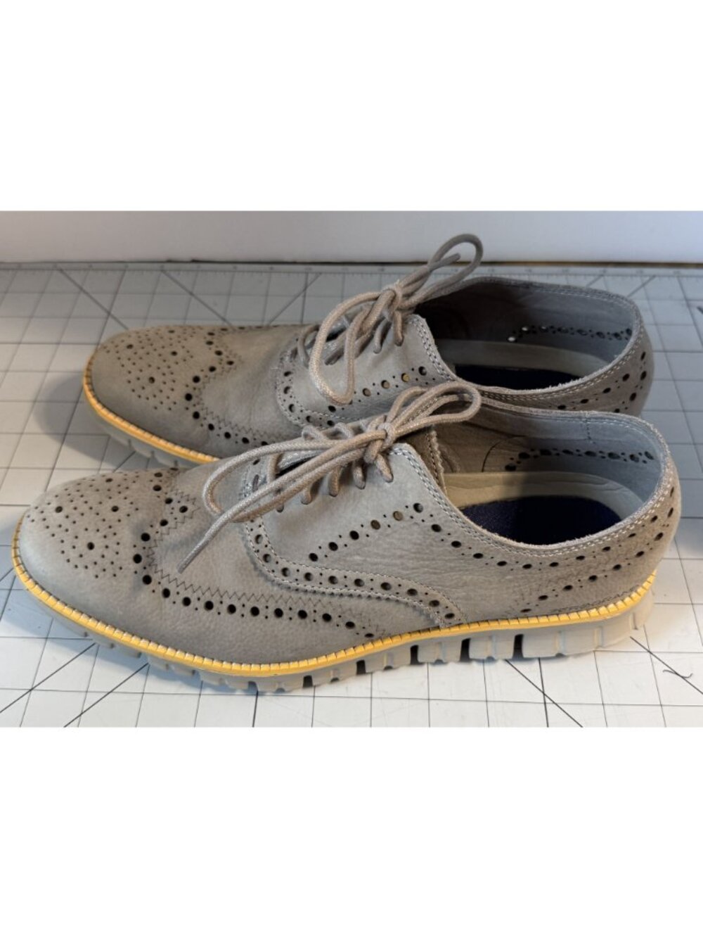 Cole Haan ZeroGrand Wingtip Oxford Gray Suede Men's 9M C29772 - Picture 4 of 9